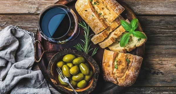 美味しいパンとイタリアワイン 品種から見るイタリアワイン番外編 ワインリンク
