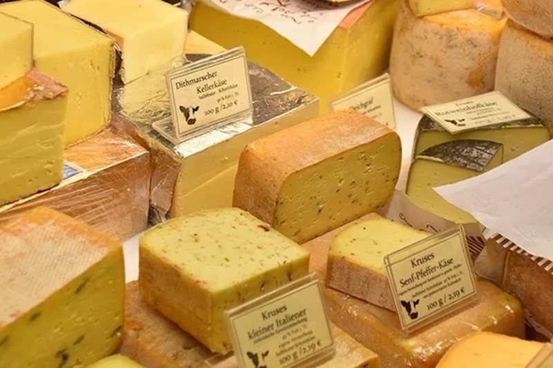 2025 ”Authentic cheeses ”フランスチーズの魅力 EU・フランス全国酪農経済センター依頼