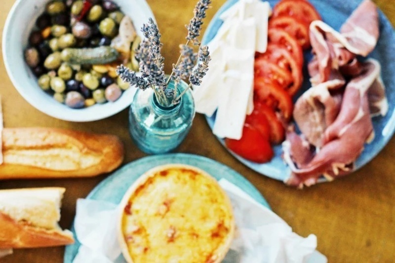 フランス料理とワイン〜美食の文化史／前編ー 美食の誕生とフランス料理の確立 ー