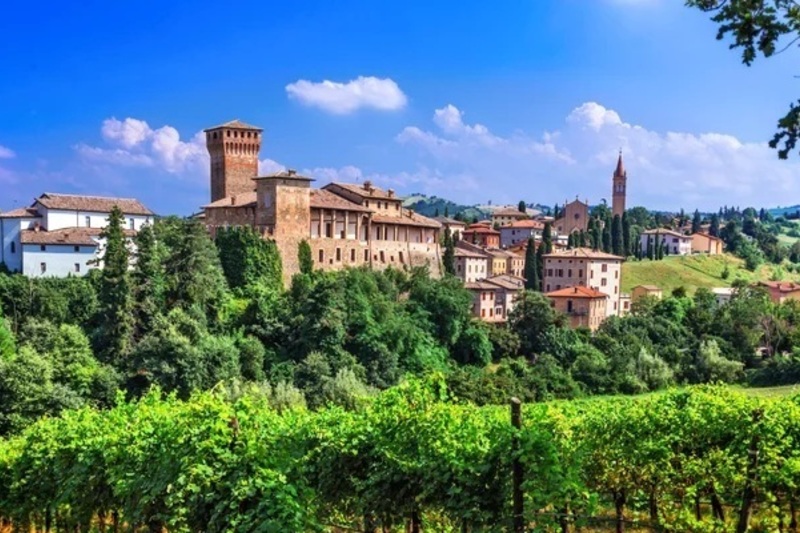 ワインで旅するイタリア 25-26　　イタリア行くならワインも楽しみたい