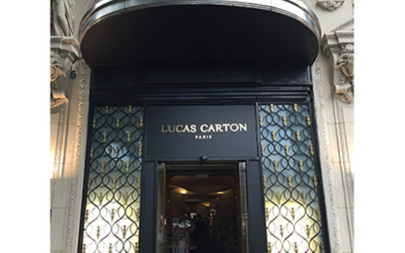 伝統あるレストラン「ルカ・カルトン」