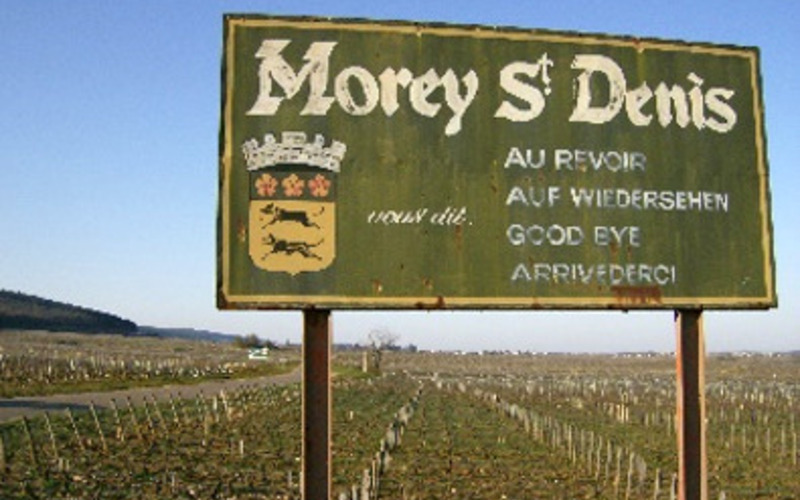 Morey-Saint-Denis モレ・サン・ドニ村