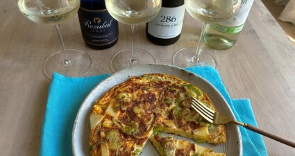 全部合う。でも理由が違う。『スペイン風オムレツ』×白ワイン3本を飲み比べてみた