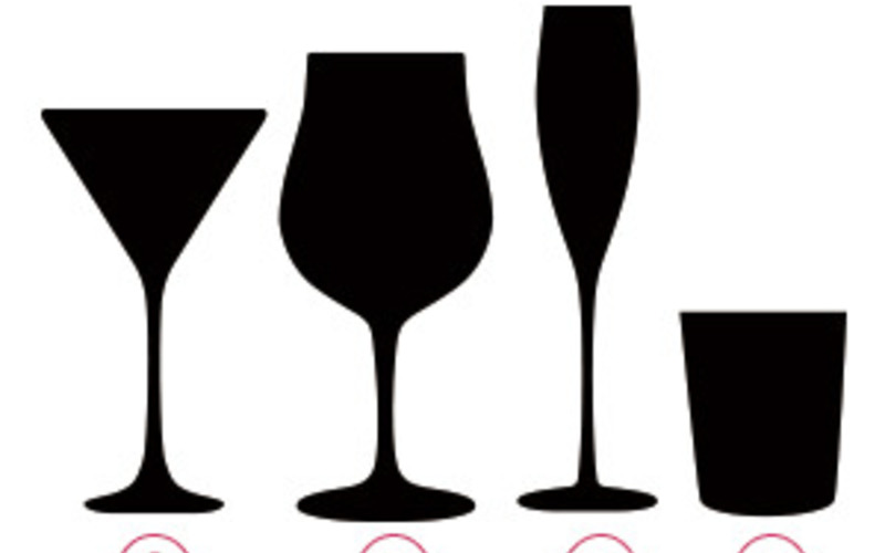 【3】シャンパーニュを飲むのに適したグラスはどれ？