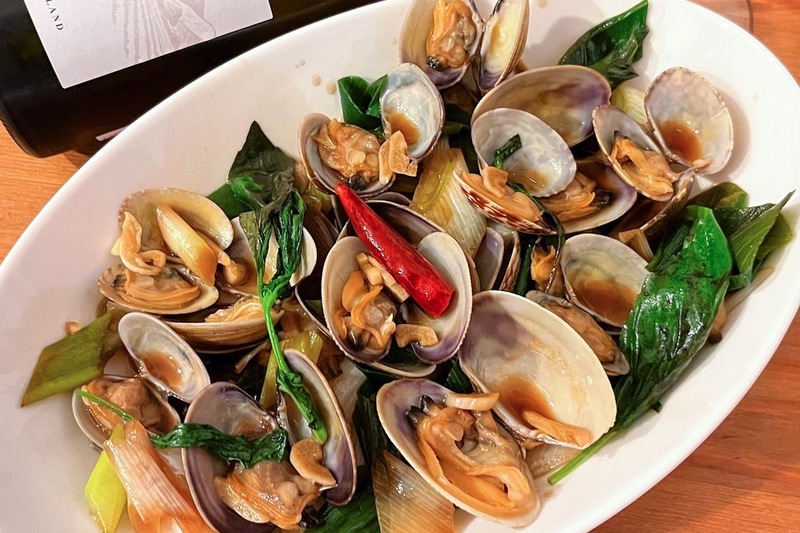 アサリのバジル炒め