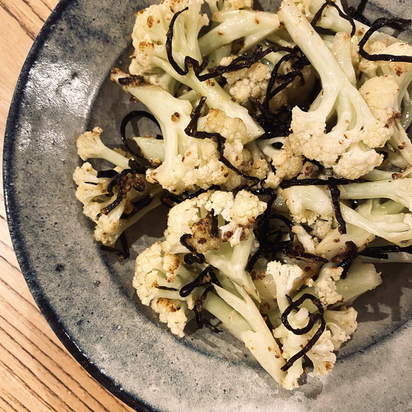 カリフローレの塩昆布マスタード炒め
