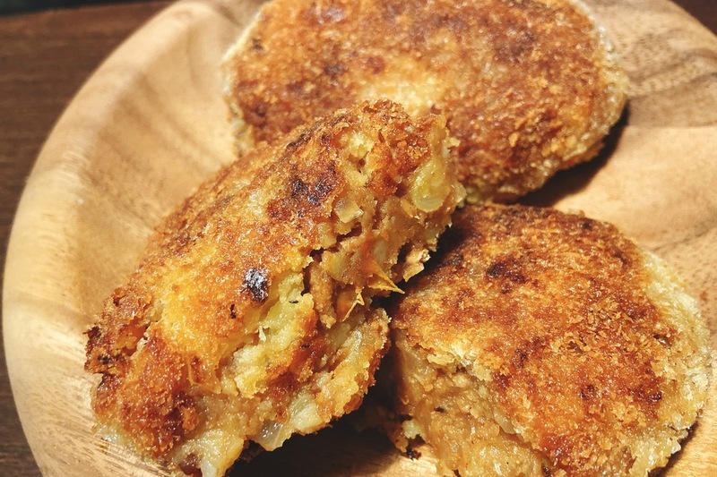 トマトカレーコロッケ