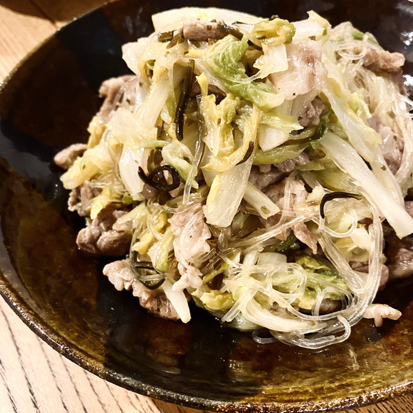 塩もみ白菜と豚肉の塩昆布煮
