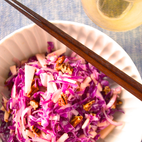 紫キャベツとリンゴとクルミのサラダ ワインのおつまみペアリングレシピ