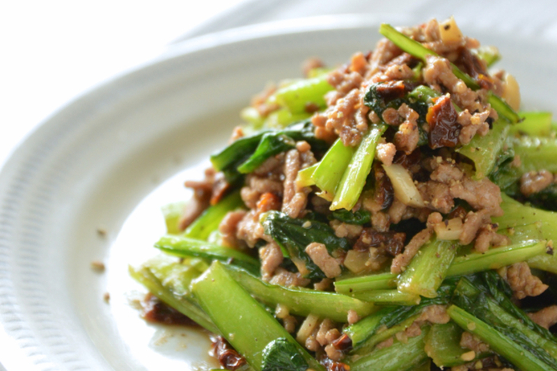 小松菜とドライトマトの肉味噌炒め