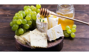 はちみつの上手な使い方とチーズとのペアリングを学ぼう！～ワインも一緒に楽しみましょう～