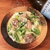 カブと鶏肉のシュクメルリ風