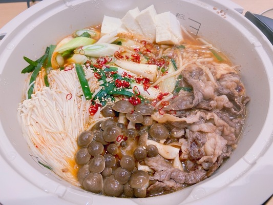 牛肉ピリ辛坦々鍋