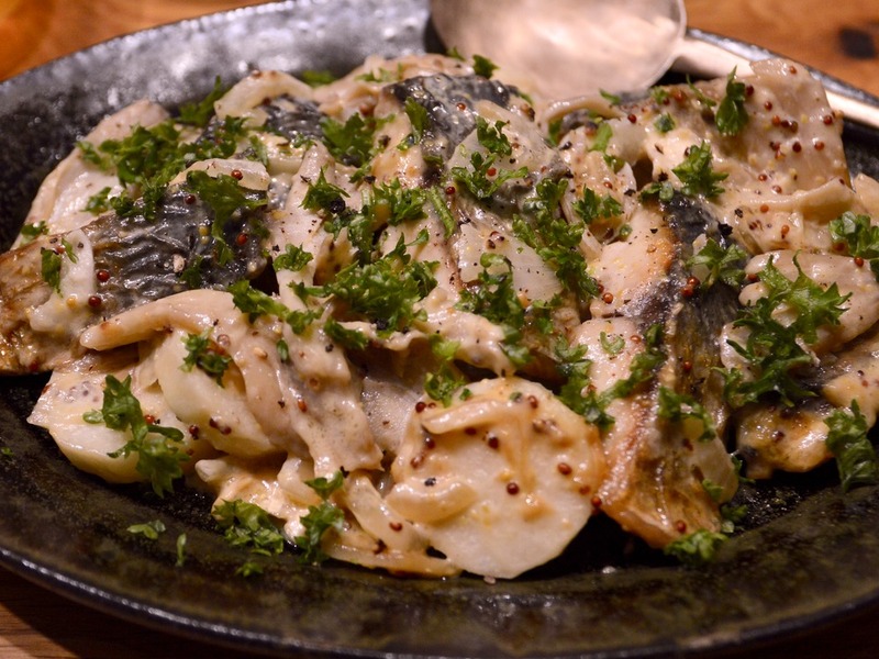 鯖と舞茸と長芋の味噌クリーム煮